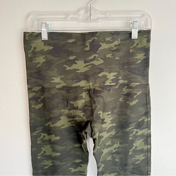 SPANX Look at Me Now Seamless High Waist Leggings Green Camo XL - Picture 7 of 11